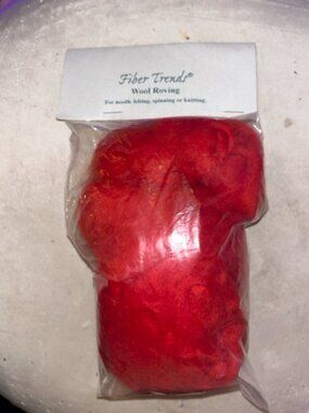 Red Wool Roving for Knitting/Spinning/Felting